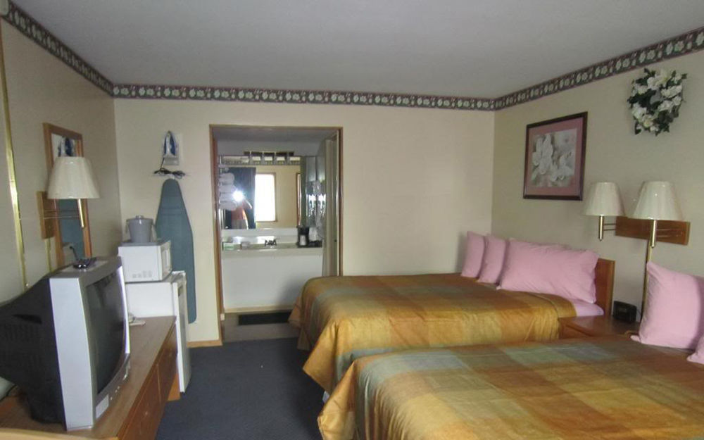 Cassville Budget Inn Exterior photo